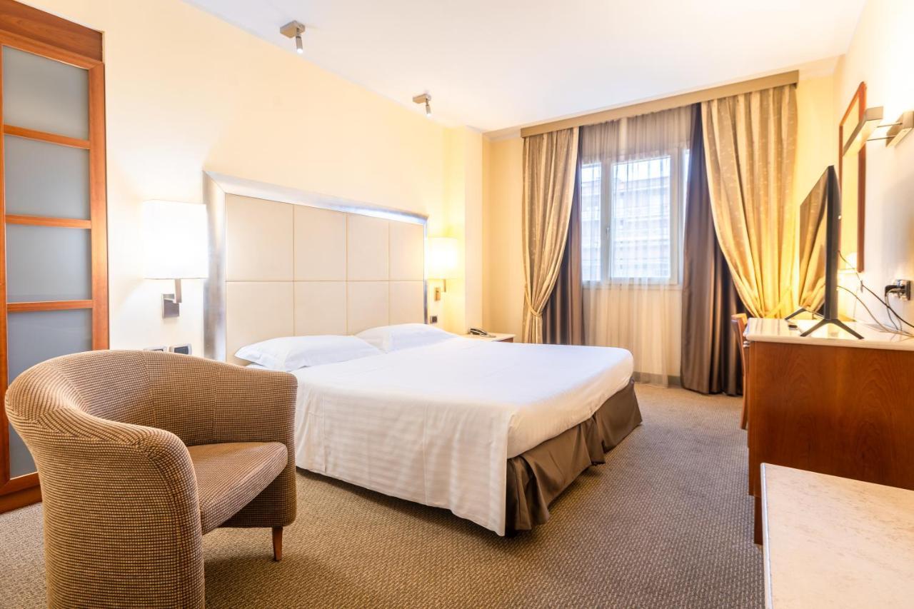 Hotel Airone - Ombrellone Incluso Al Bagno Dolce Vita A Marina Dal 1 Giugno Al 15 Settembre Grosseto Eksteriør bilde