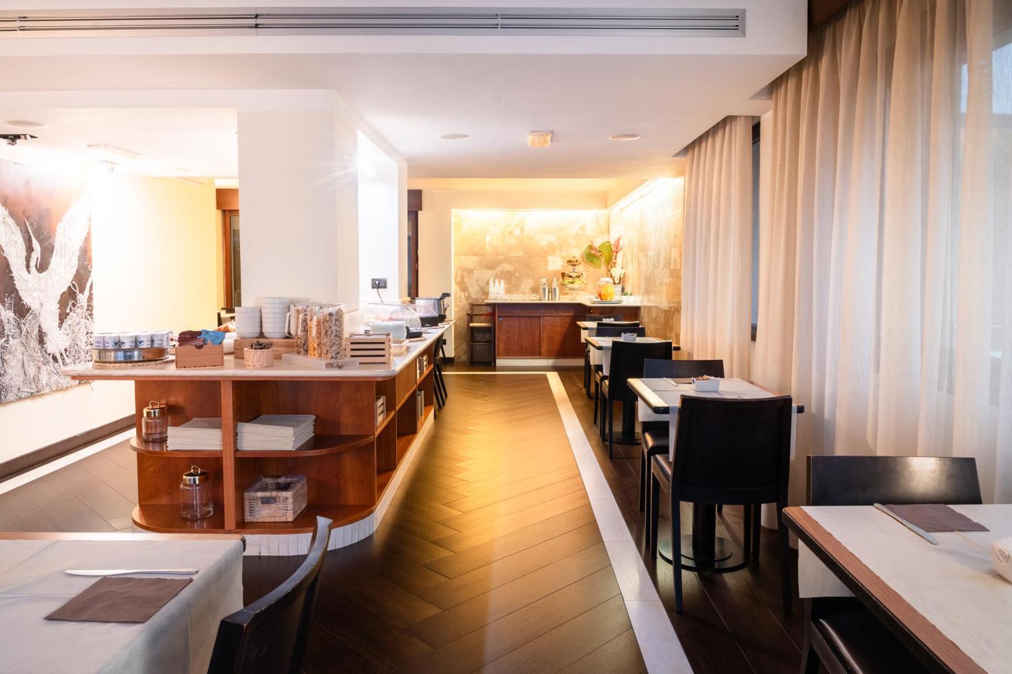 Hotel Airone - Ombrellone Incluso Al Bagno Dolce Vita A Marina Dal 1 Giugno Al 15 Settembre Grosseto Eksteriør bilde