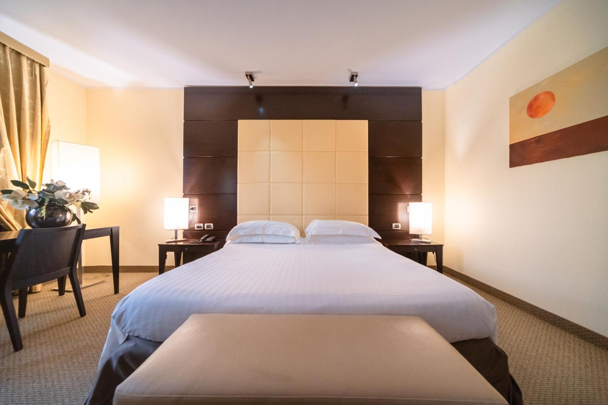Hotel Airone - Ombrellone Incluso Al Bagno Dolce Vita A Marina Dal 1 Giugno Al 15 Settembre Grosseto Eksteriør bilde