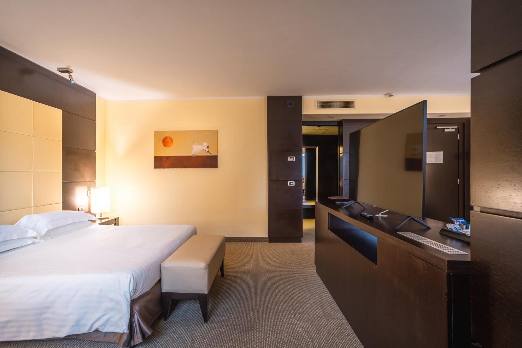 Hotel Airone - Ombrellone Incluso Al Bagno Dolce Vita A Marina Dal 1 Giugno Al 15 Settembre Grosseto Eksteriør bilde